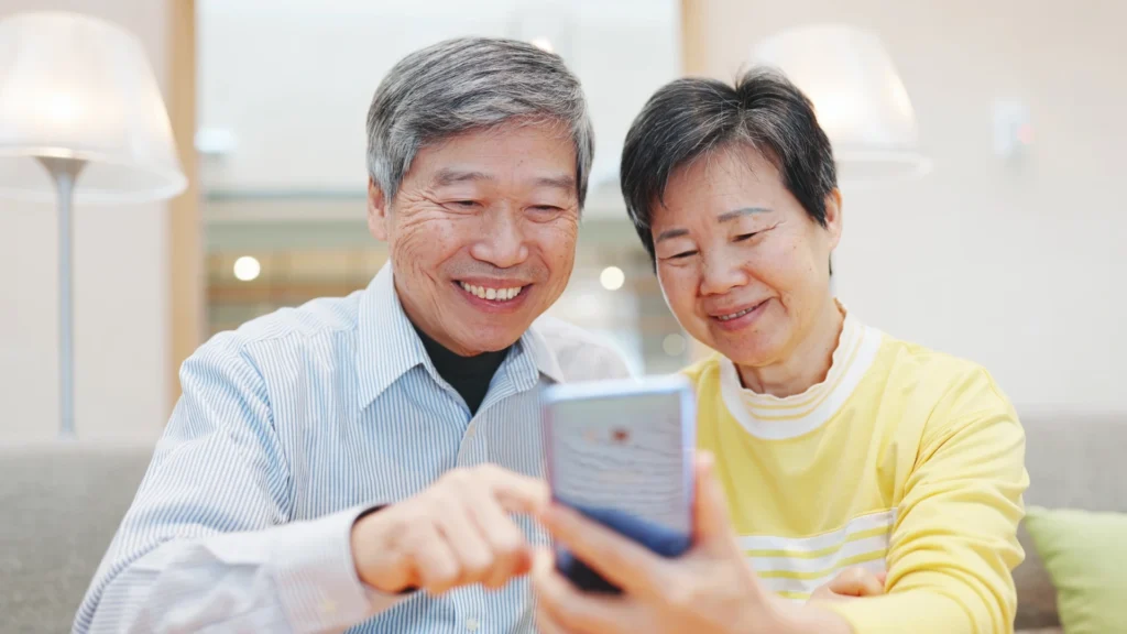 Elder couple enjoying the Best Memory Games for Dementia Patients