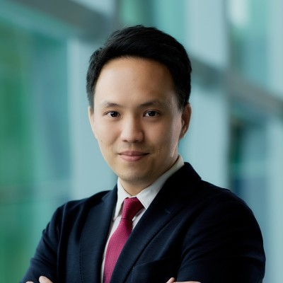 Dr Julian Hong